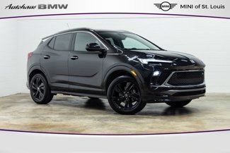 Used 2024 Buick Encore GX Sport Touring image 1
