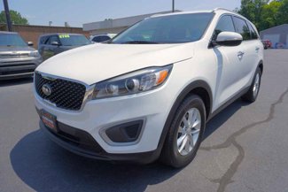Used 2016 Kia Sorento LX image 1