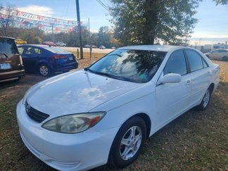 Used 2003 Toyota Camry XLE image 1