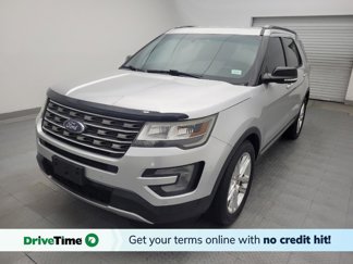 Used 2016 Ford Explorer XLT w/ Equipment Group 202A image 1