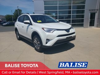 Used 2017 Toyota RAV4 XLE image 1