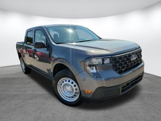 New 2025 Ford Maverick XL image 1