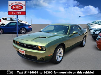 Used 2023 Dodge Challenger SXT image 1