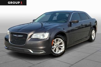 Used 2016 Chrysler 300 Limited image 1