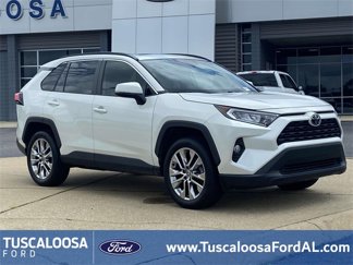 Used 2021 Toyota RAV4 XLE Premium image 1