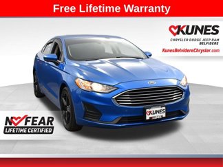 Used 2019 Ford Fusion SE image 1