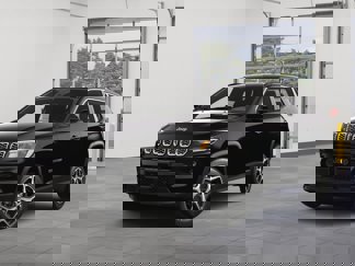 New 2025 Jeep Compass Limited image 1