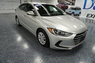 Used 2018 Hyundai Elantra SE w/ Cargo Package image 1