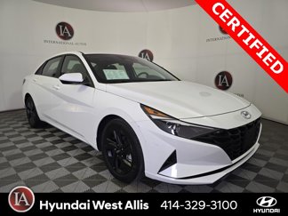 Certified 2022 Hyundai Elantra SEL w/ Cargo Package image 1