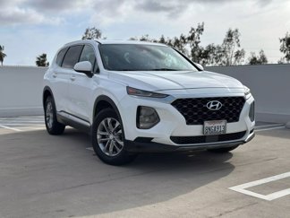 Used 2019 Hyundai Santa Fe SE image 1