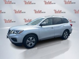 Used 2020 Nissan Pathfinder SL image 1