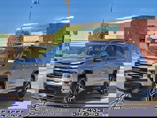 New 2025 Chevrolet Traverse High Country image 1