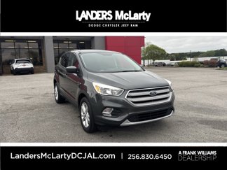Used 2019 Ford Escape SE image 1