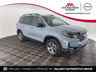 Used 2023 Honda Passport TrailSport image 1