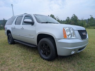 Used 2013 GMC Yukon XL SLT image 1