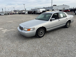 Used 2000 Mercury Grand Marquis GS image 1