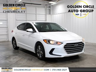 Used 2017 Hyundai Elantra SE image 1