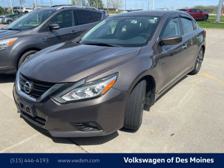 Used 2016 Nissan Altima 2.5 SV image 1