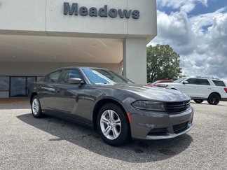 Used 2022 Dodge Charger SXT image 1