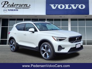 New 2025 Volvo XC40 B5 Core w/ Protection Package Premier image 1
