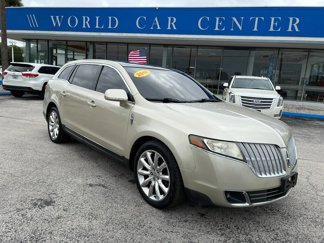 Used 2010 Lincoln MKT AWD image 1