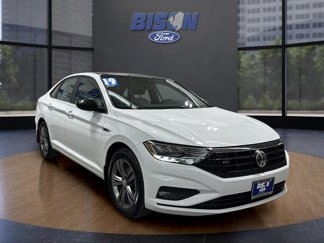 Used 2019 Volkswagen Jetta image 1