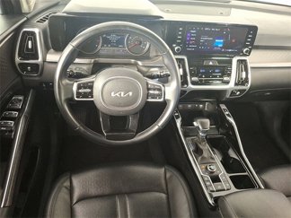 Used 2022 Kia Sorento SX video 2