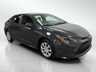 Used 2025 Toyota Corolla LE image 1