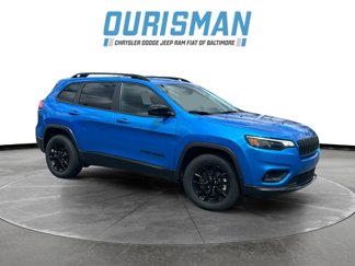 Used 2023 Jeep Cherokee Altitude Lux image 1
