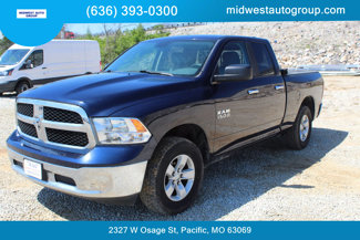 Used 2017 RAM 1500 Classic SLT image 1