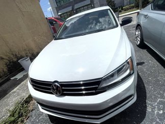 Used 2015 Volkswagen Jetta S image 1