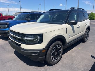 Used 2024 Ford Bronco Sport Outer Banks w/ Tech Package image 1