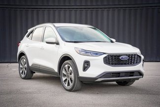 New 2025 Ford Escape Platinum image 1