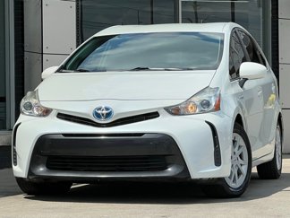 Used 2015 Toyota Prius V Two image 1