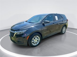 Used 2023 Chevrolet Equinox LS w/ LS Convenience Package image 1