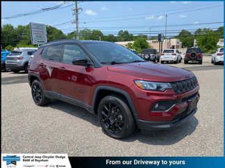 Used 2022 Jeep Compass Altitude w/ Convenience Group image 1