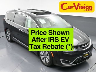 Used 2018 Chrysler Pacifica Limited w/ Advanced Safetytec Group image 1