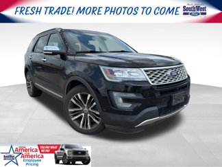Used 2016 Ford Explorer Platinum image 1