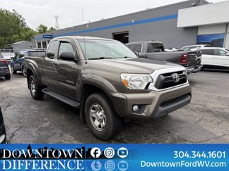 Used 2015 Toyota Tacoma 4x4 Access Cab V6 image 1