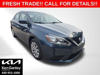 Used 2017 Nissan Sentra SV image 1