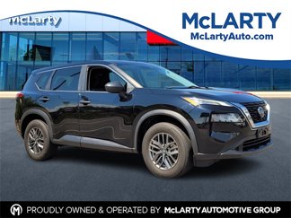 Used 2021 Nissan Rogue S image 1