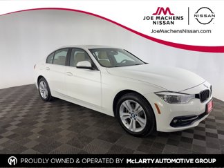 Used 2018 BMW 330i xDrive Sedan w/ Convenience Package image 1