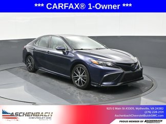 Used 2022 Toyota Camry SE image 1