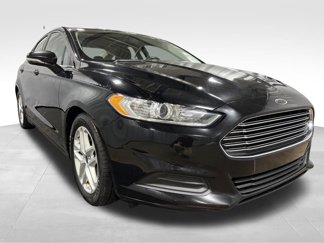 Used 2016 Ford Fusion SE image 1