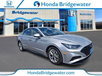 Used 2023 Hyundai Sonata SEL w/ Preferred Accessory Package image 1