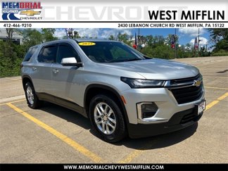 Used 2022 Chevrolet Traverse LS image 1