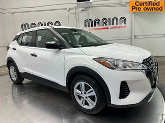 Used 2022 Nissan Kicks S image 1