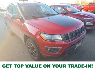 Used 2019 Jeep Compass Trailhawk image 1