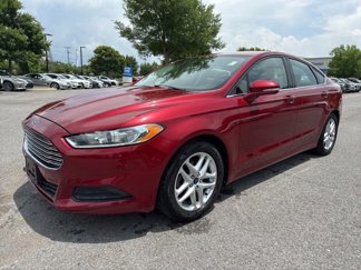 Used 2013 Ford Fusion SE image 1