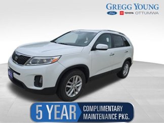 Used 2015 Kia Sorento LX image 1